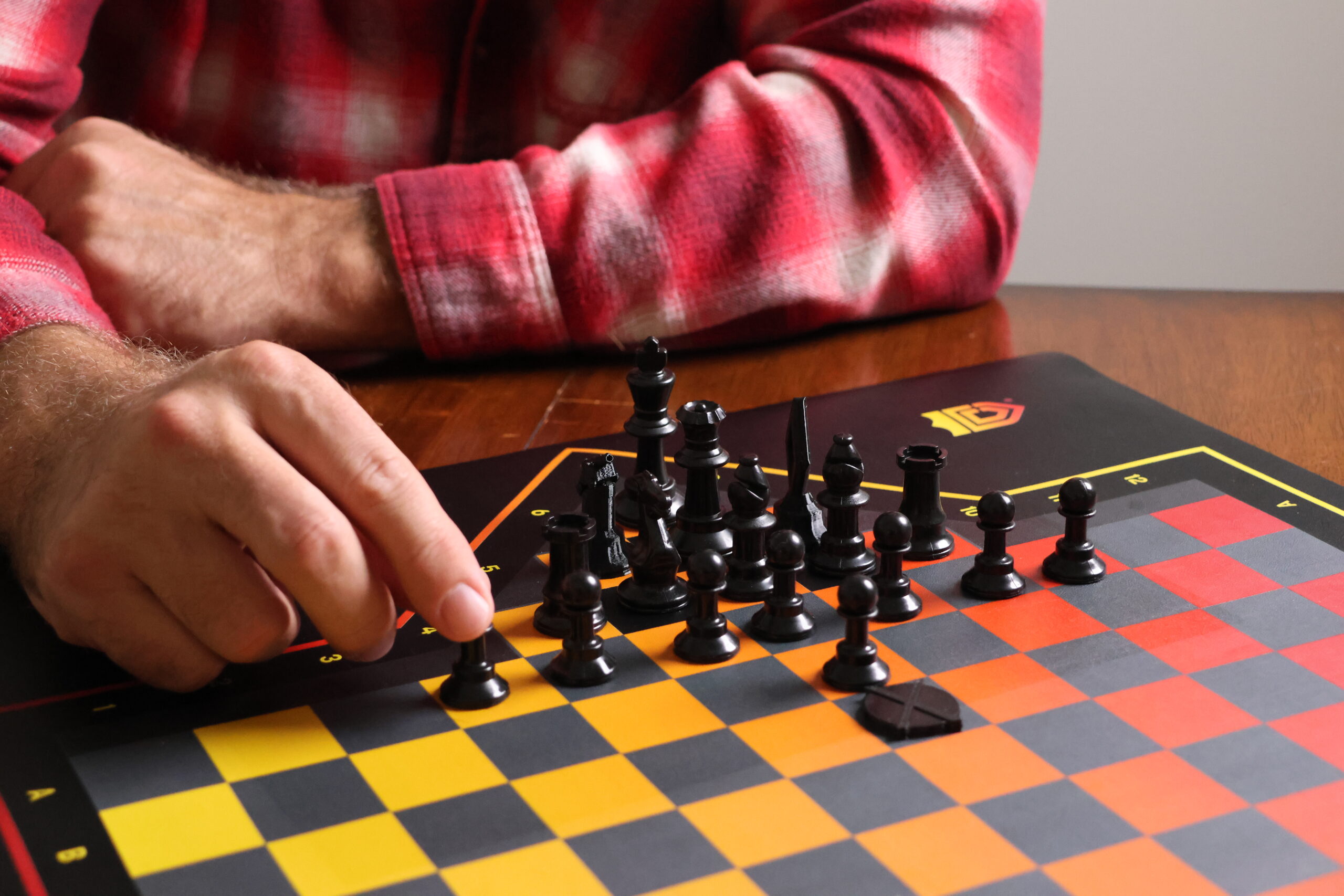 Game start of strategy game Crown Conquest with board and featured game pieces